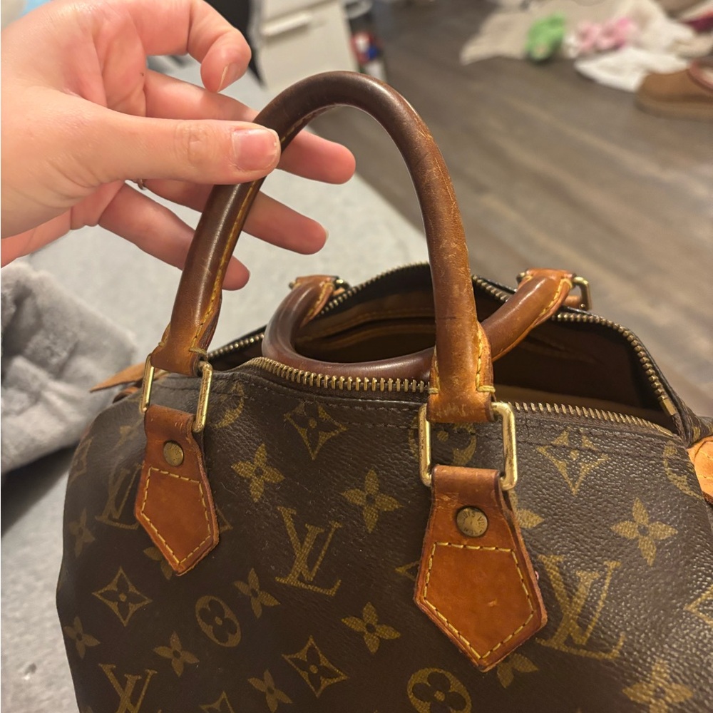 Louis Vuitton Speedy 25 - Picture 10 of 17